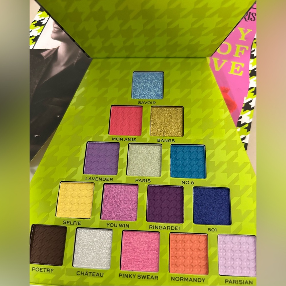 Emily in Paris Eye Shadow Pallette NIB